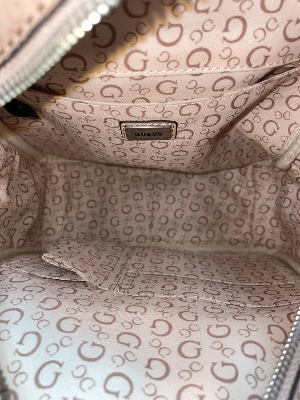 GUESS LA MONOGRAM BACKPACK FTL-05-215